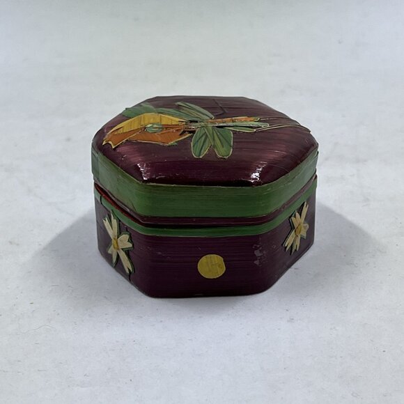Vintage Chinese Straw Bamboo Small Trinket Box Stash Pill Case Dragonfly Floral - Picture 4 of 10